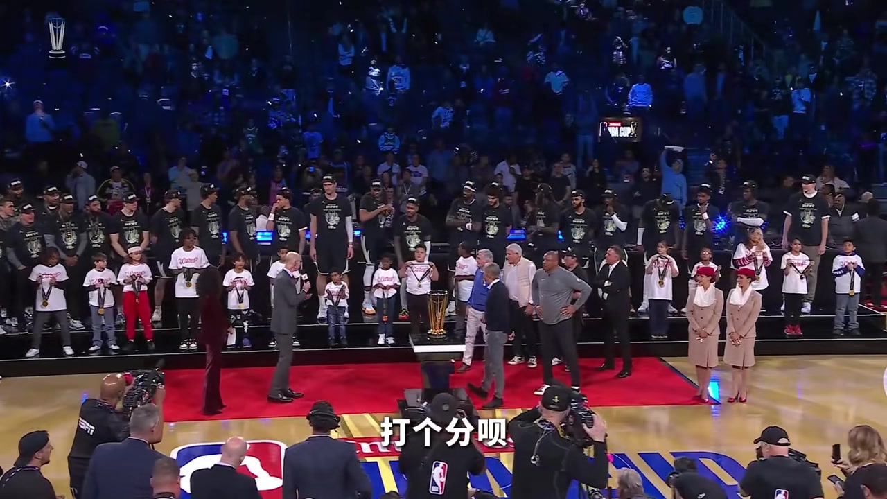 楊毅：NBA杯的含金量真的可以，年輕球隊(duì)面對老辣球隊(duì)就得交學(xué)費(fèi)